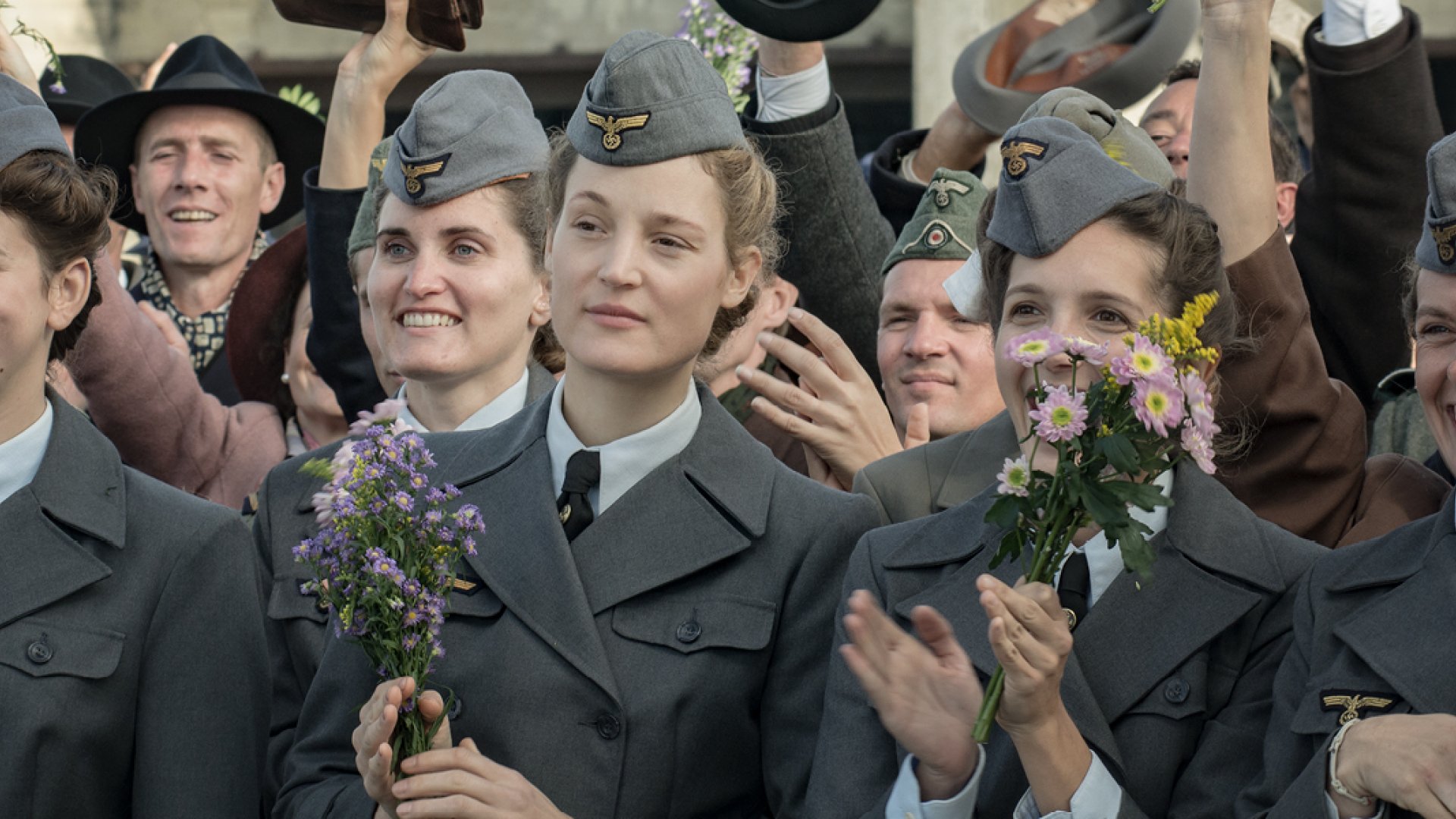 “Das Boot” thrills an audience of millions and goes into a second season