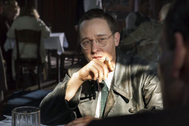 Brecht - Still 3