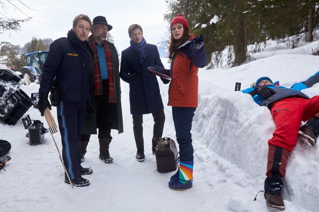 Rocops-Winterspecial-Schussfahrt-in-den-Tod-Still-4